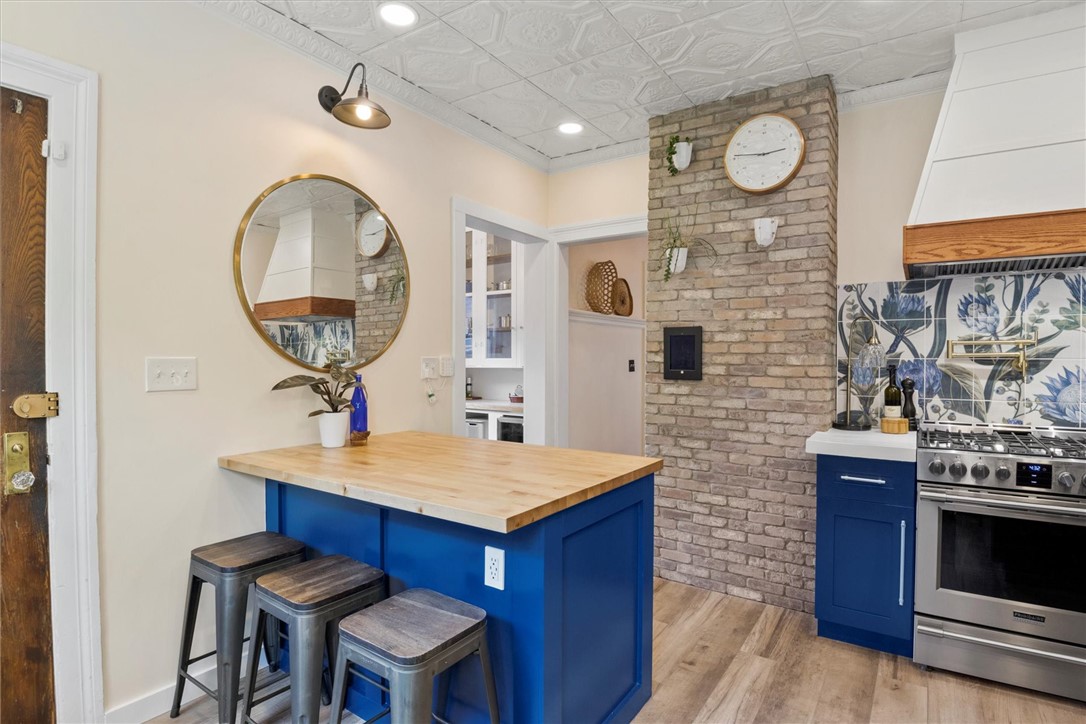 1315 Culver Road Rochester, NY 14609 - Photo 15 of 45