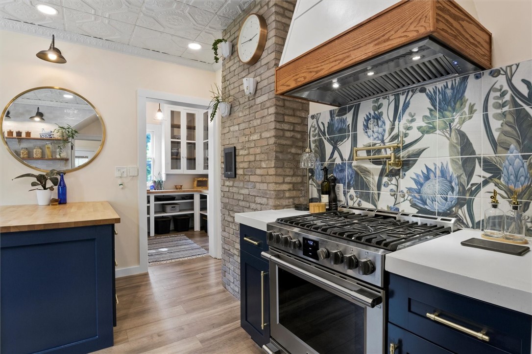 1315 Culver Road Rochester, NY 14609 - Photo 16 of 45