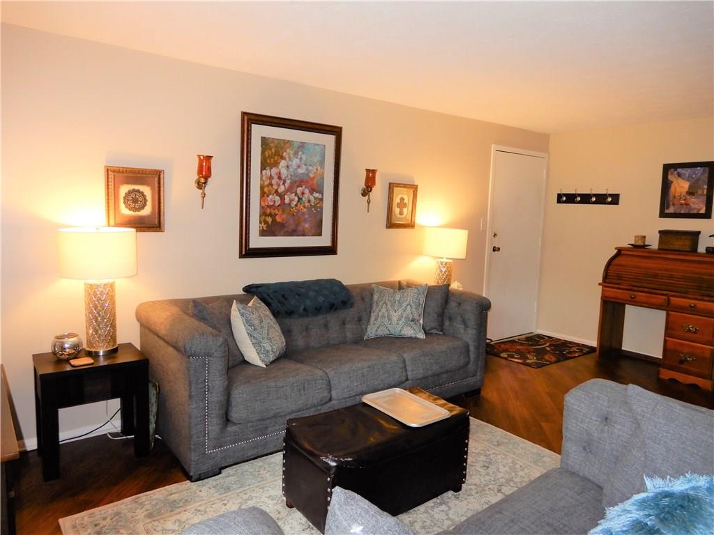 2463 Brook Ledge Road Bridgeville, PA 15017 - Photo 3 of 15 Living Room