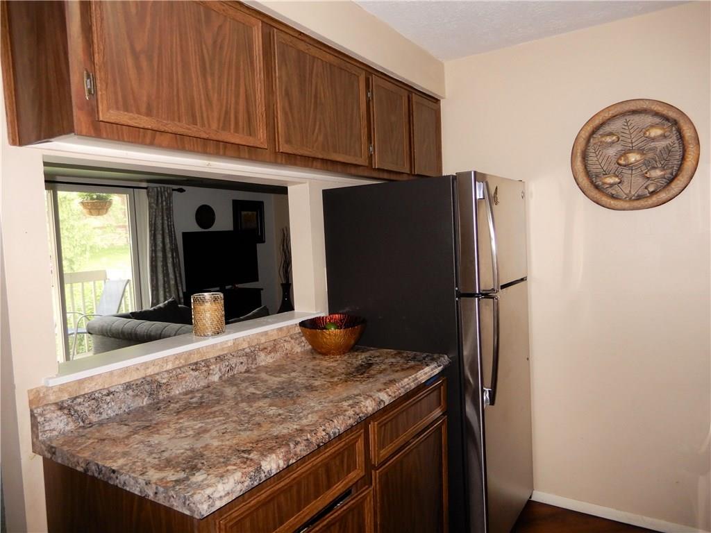 2463 Brook Ledge Road Bridgeville, PA 15017 - Photo 9 of 15 Kitchen
