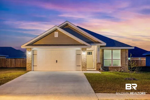 $299,000 | 691 Mayflower Drive, Foley, AL 36535