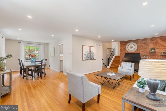 $1,000,000 | 4104 Byeforde Court, Kensington, MD 20895