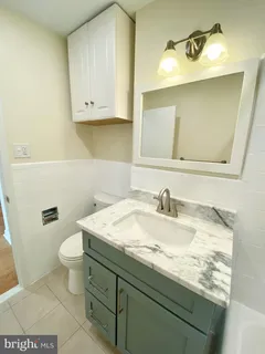 $2,999 | 2711 Ordway Street Northwest, Unit 302, Washington, DC 20008