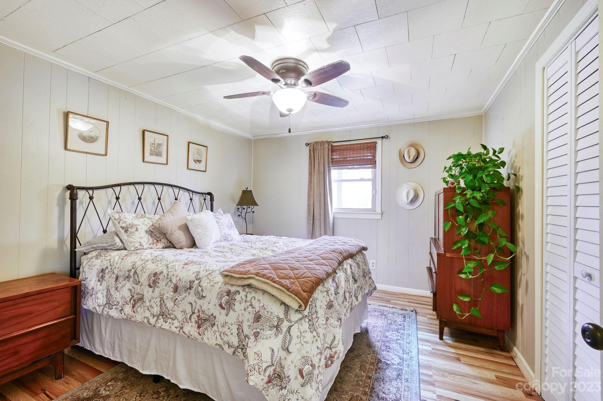 27 Stuart Street Canton, NC 28716 - Photo 16 of 28 Gallery Image 16