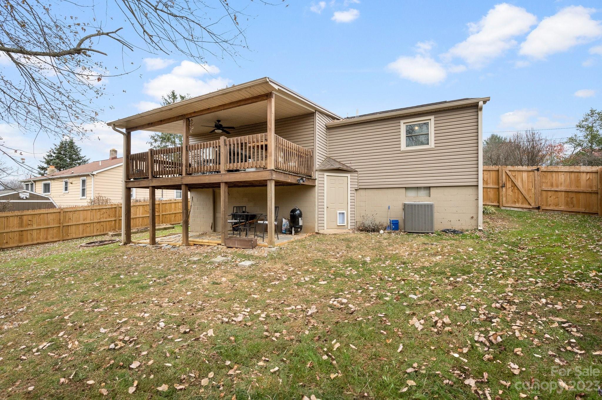 27 Stuart Street Canton, NC 28716 - Photo 24 of 28 Gallery Image 24