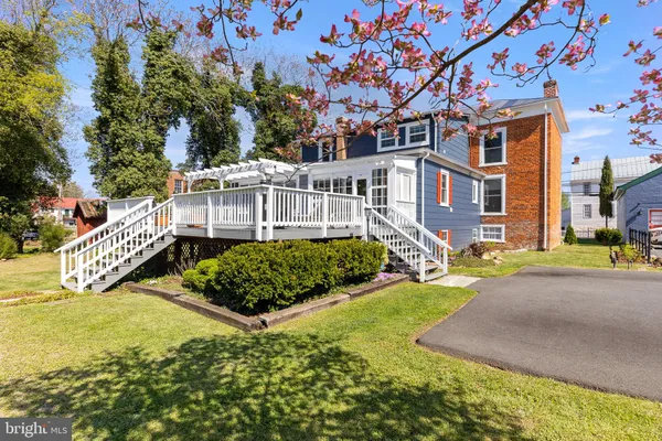 $650,000 | 205 North Main Street, Madison, VA 22727