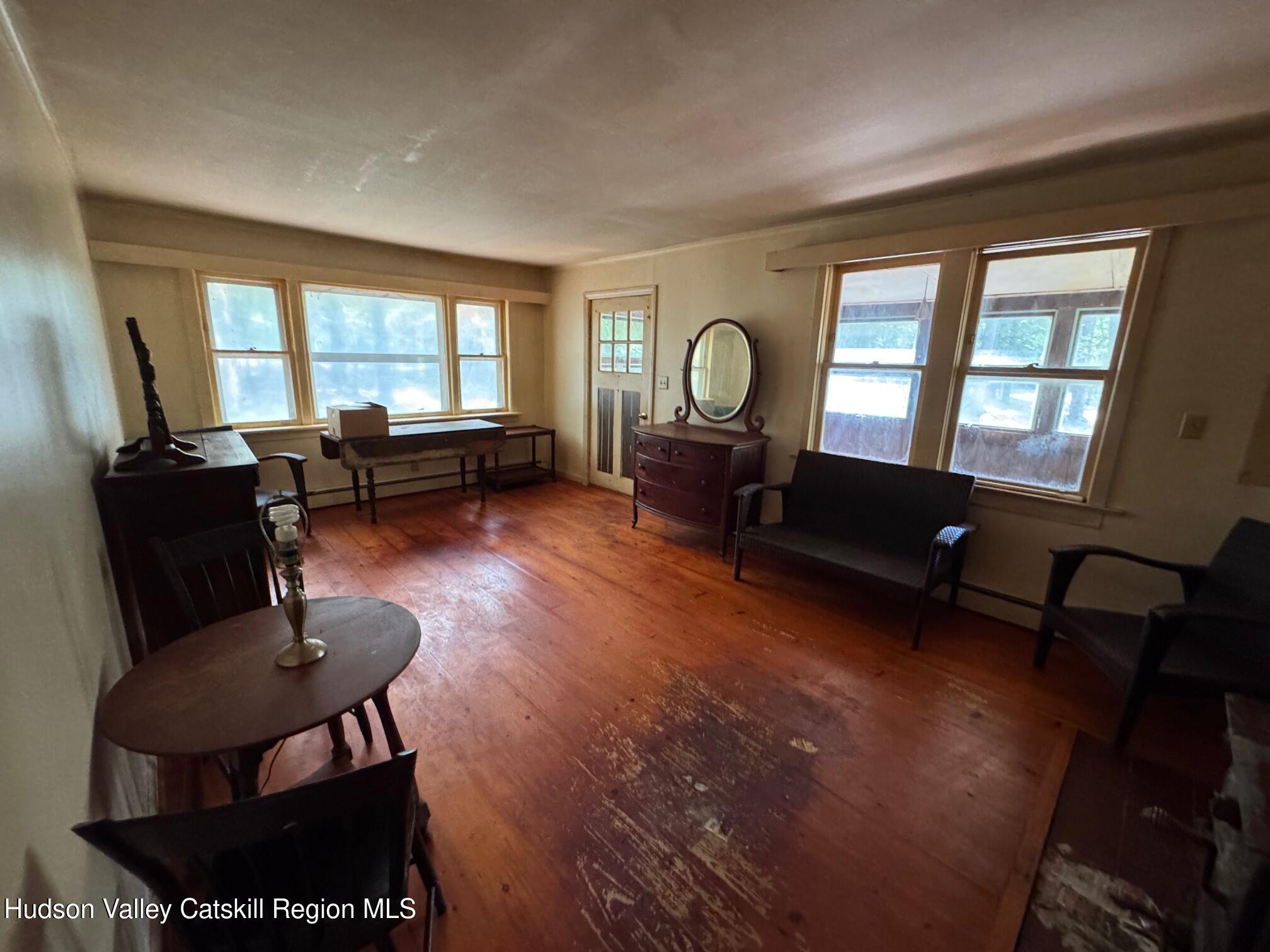 252 Ralph Vedder Road Saugerties, NY 12477 - Photo 6 of 19 living room