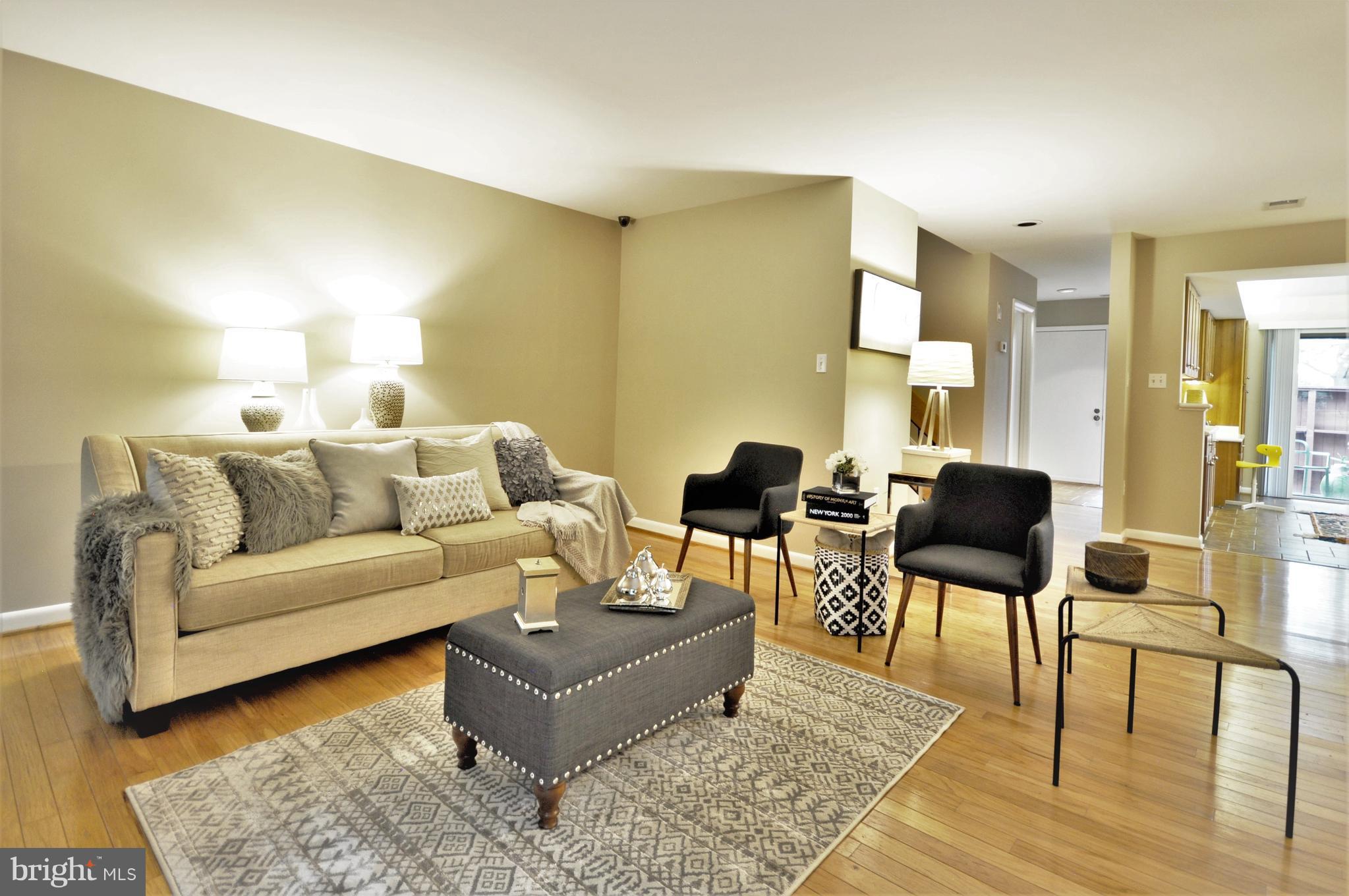 2009 Approach Lane Reston, VA 20191 - Photo 6 of 17 Living Room