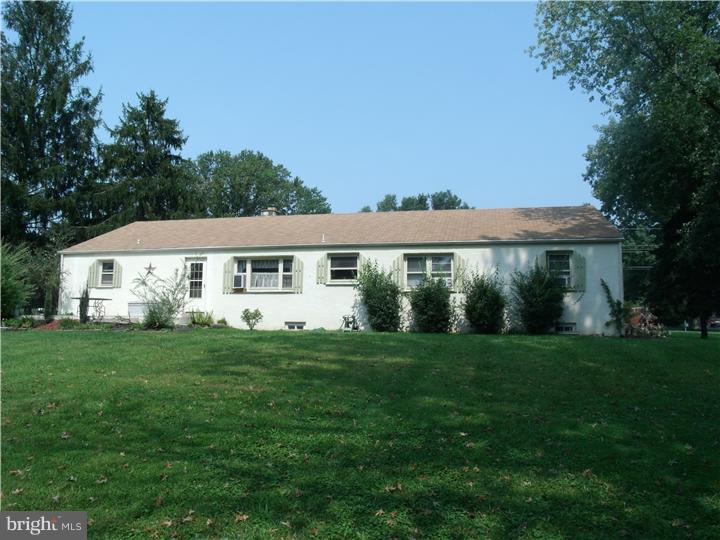 22 Bluebird Road Holland, PA 18966 - Photo 14 of 14 View in Back