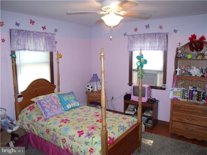 22 Bluebird Road Holland, PA 18966 - Photo 10 of 14 Bedroom 2