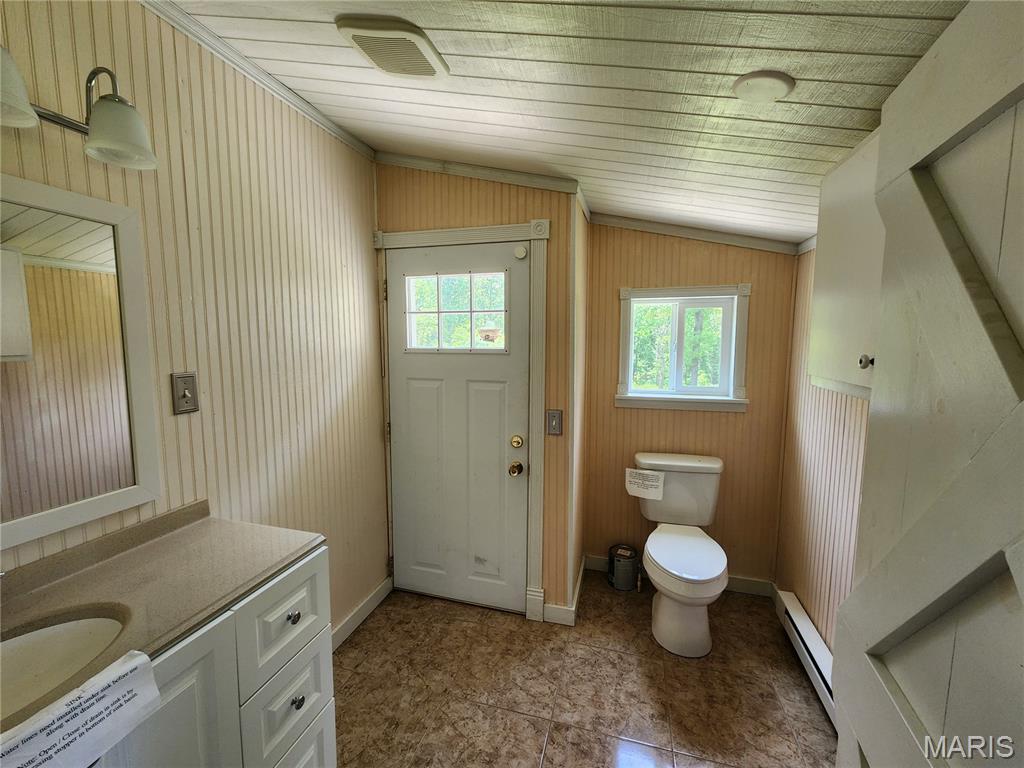 30620 Harbor Road Richland, MO 65556 - Photo 11 of 42