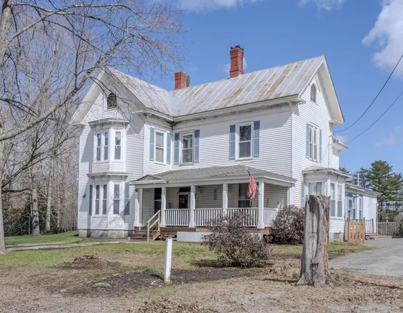 $295,000 | 15 Upper Main Street, Norridgewock, ME 04957
