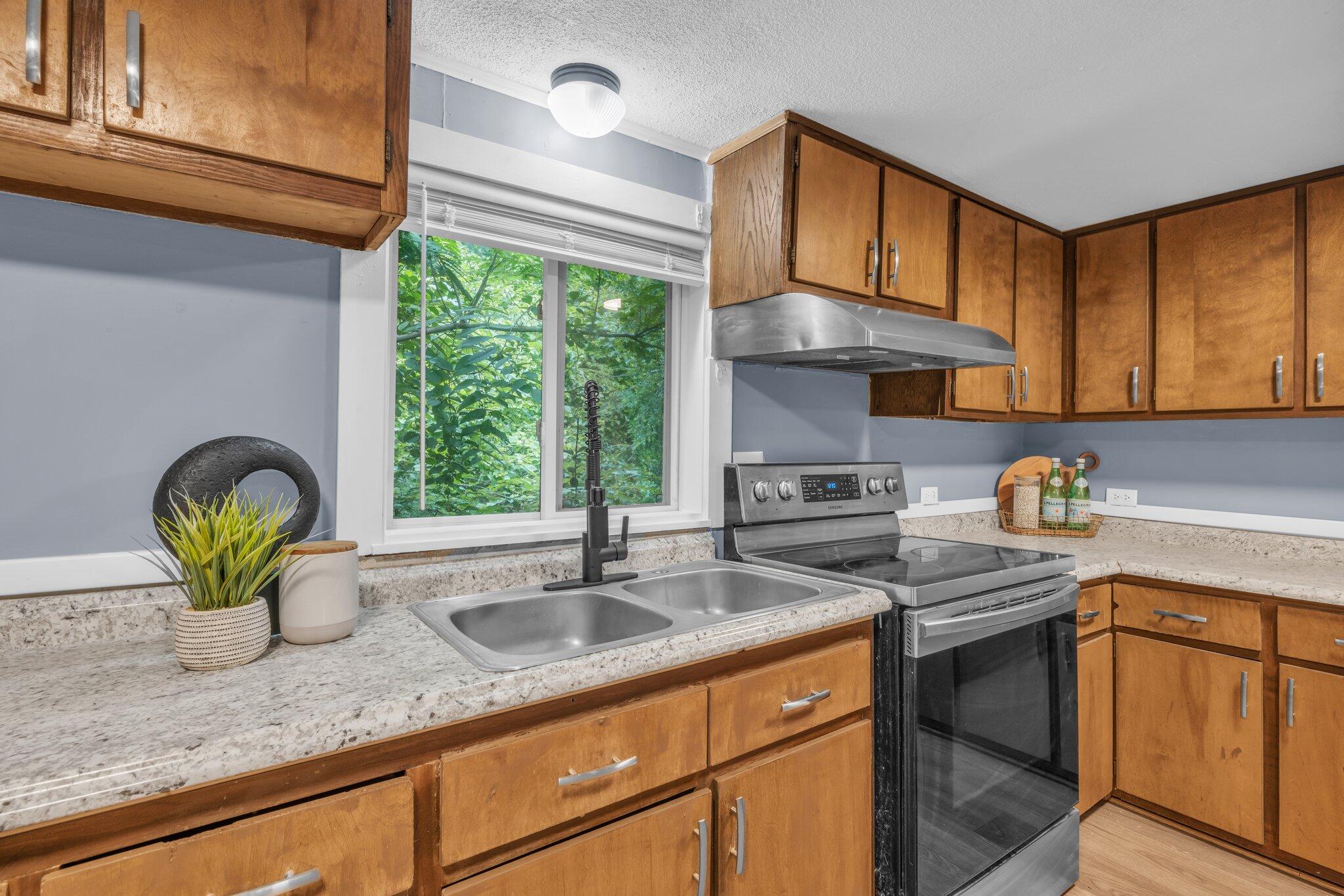 5000 Sawyer Road Signal Mountain, TN 37377 - Photo 12 of 51 13-web-or-mls-5000-sawyer-rd (2)