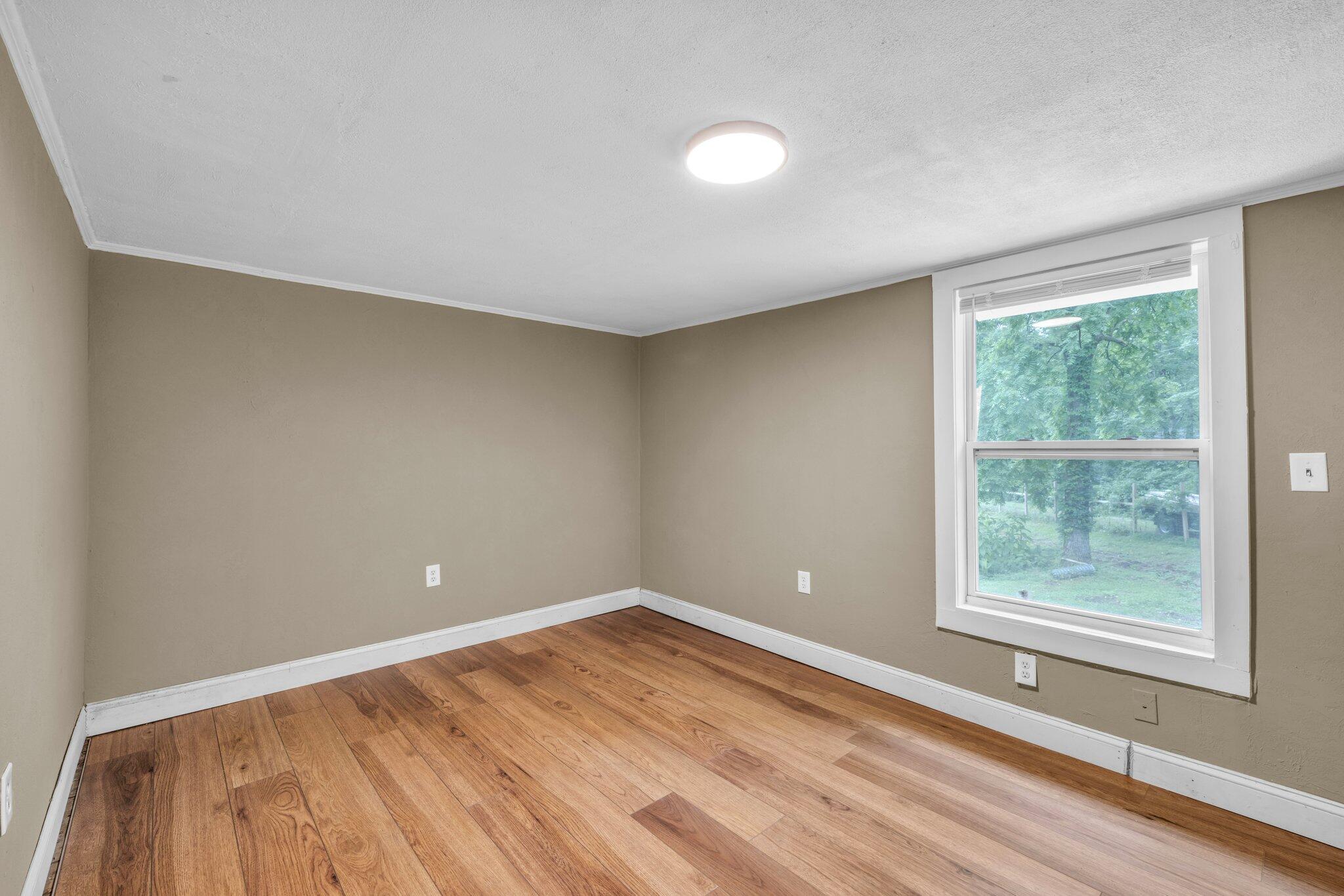 5000 Sawyer Road Signal Mountain, TN 37377 - Photo 15 of 51 16-web-or-mls-5000-sawyer-rd