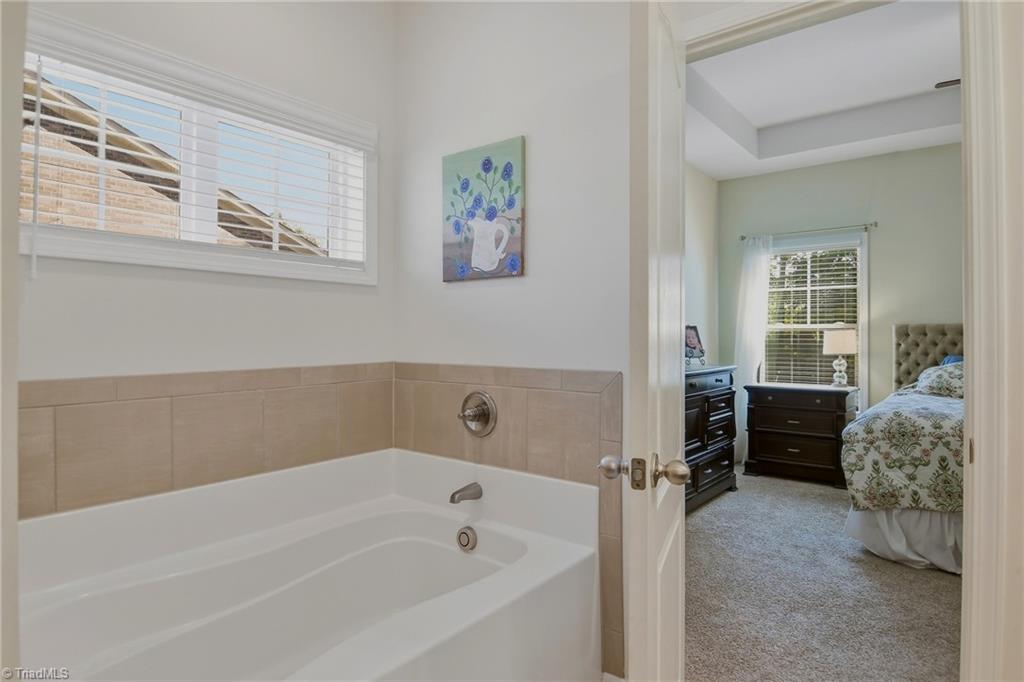 4558 Jasper Ridge Drive Clemmons, NC 27012 - Photo 20 of 31 Gallery Image 20