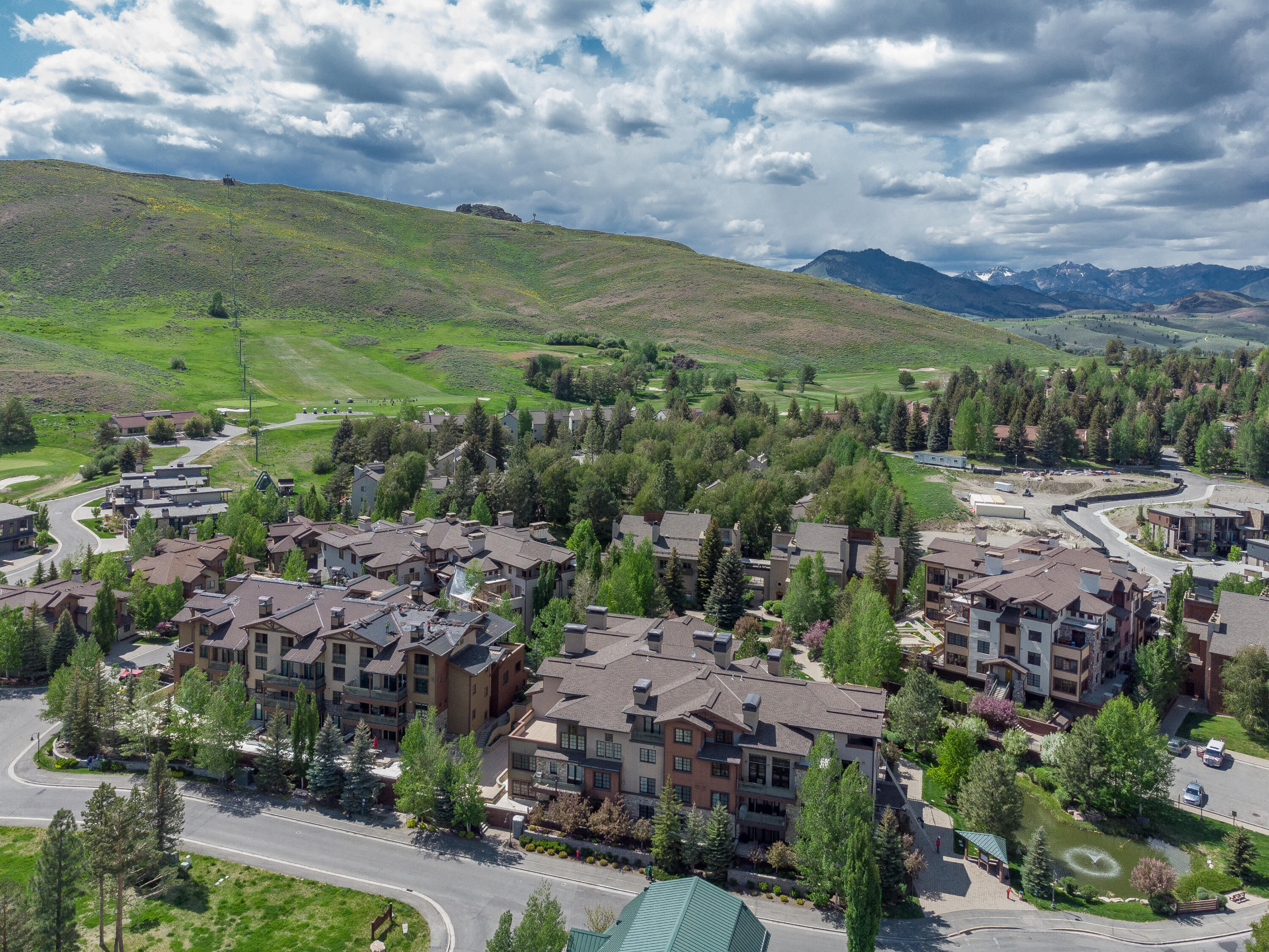 111 Angani Way, Unit 2069 Sun Valley, ID 83353 - Photo 12 of 14 111 Angani Way 2069