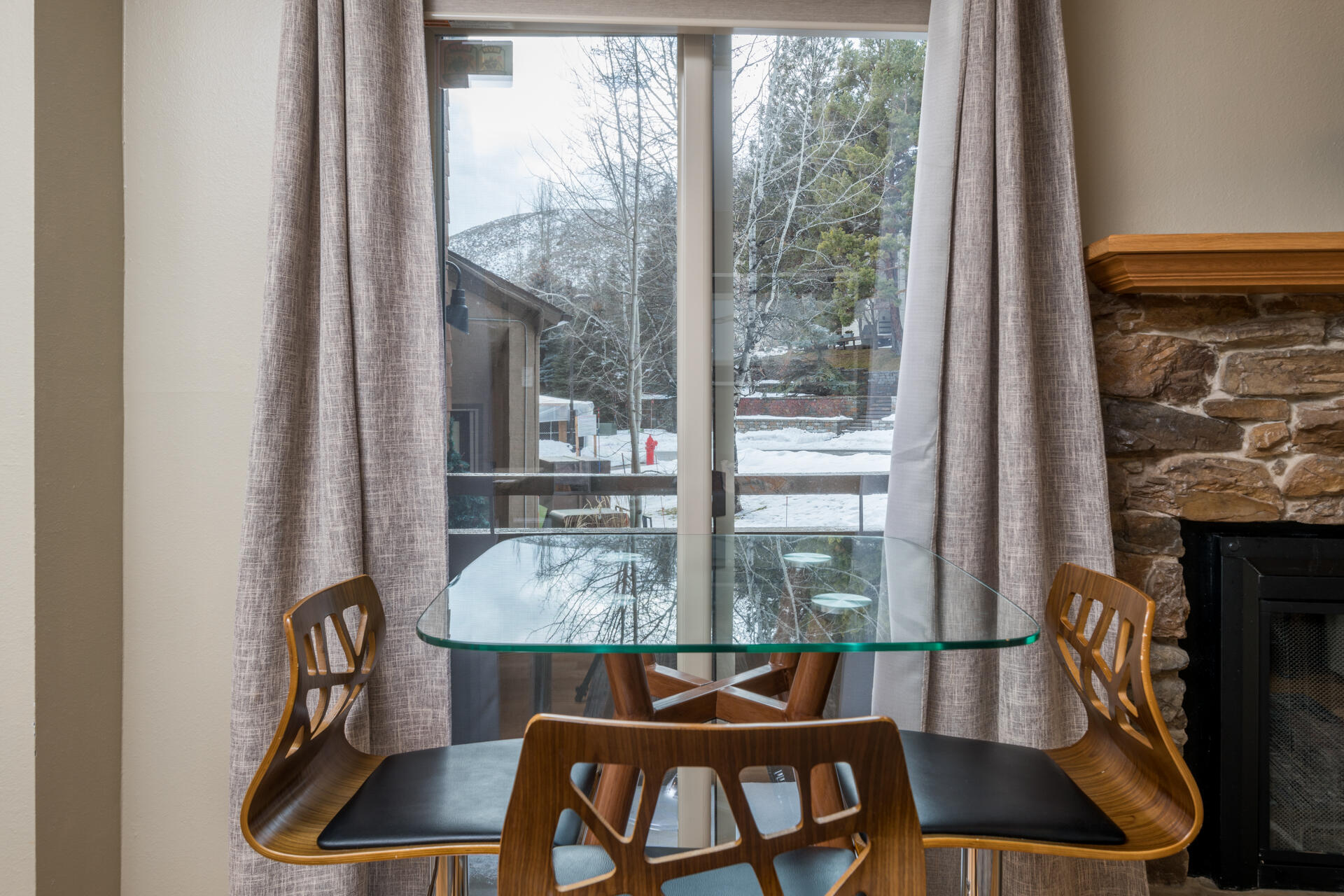 111 Angani Way, Unit 2069 Sun Valley, ID 83353 - Photo 2 of 14 111 Angani Way 2069