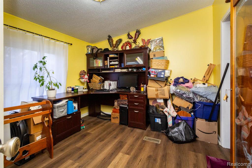 9002 Arnold Road Fair Haven, MI 48023 - Photo 25 of 43