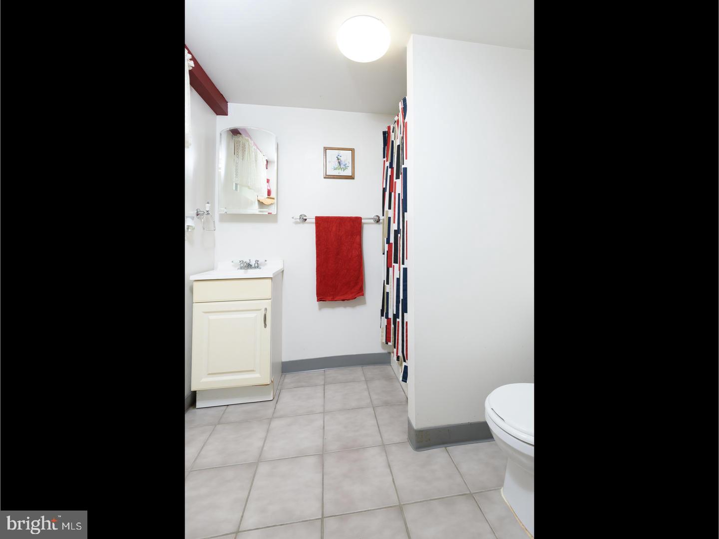 2903 Wakefield Drive Holmes, PA 19043 - Photo 21 of 25