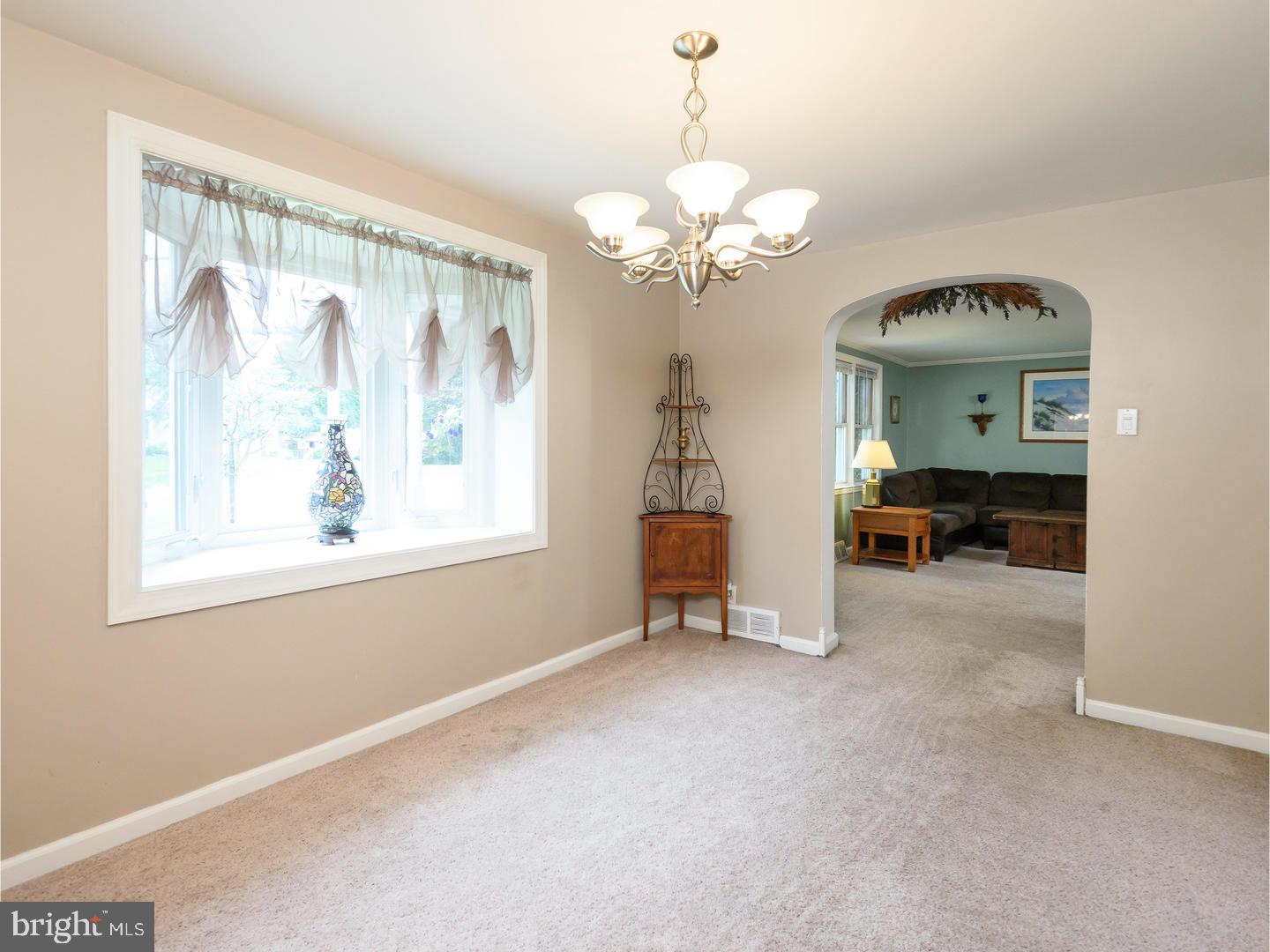 2903 Wakefield Drive Holmes, PA 19043 - Photo 7 of 25