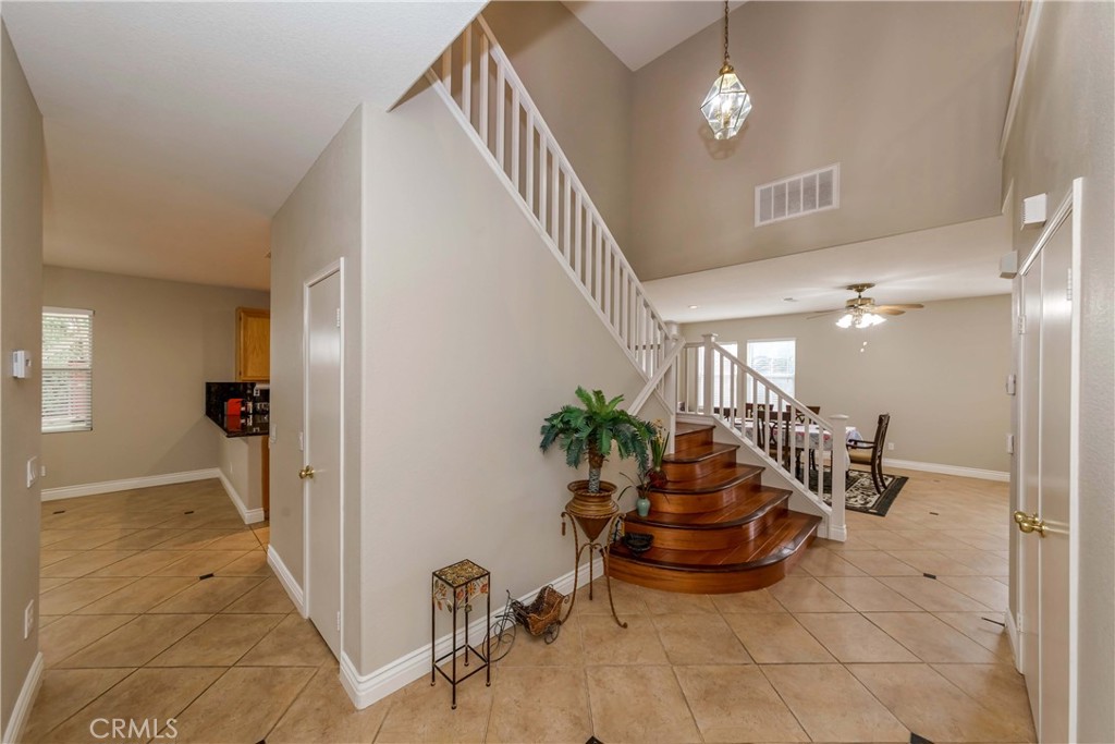 9220 Village Way Riverside, CA 92508 - Photo 17 of 73