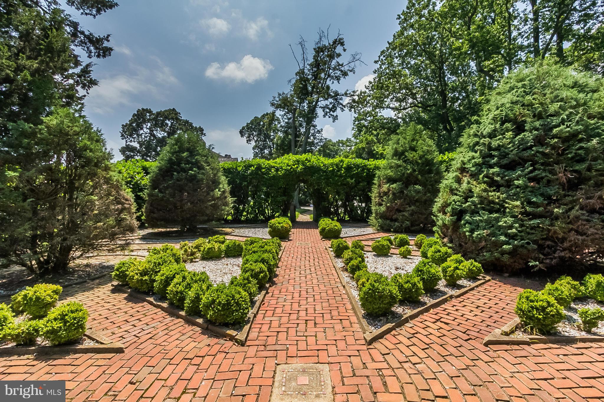 2077 Maidstone Farm Road Annapolis, MD 21409 - Photo 24 of 30 Secret Garden