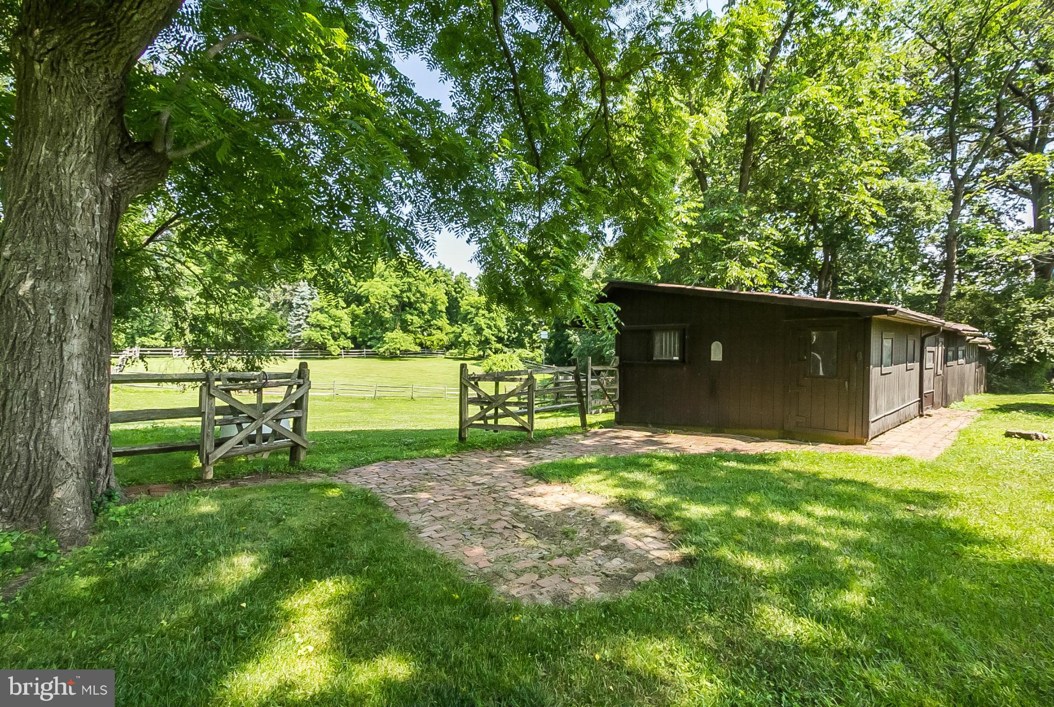 2077 Maidstone Farm Road Annapolis, MD 21409 - Photo 29 of 30 Stable & Paddocks
