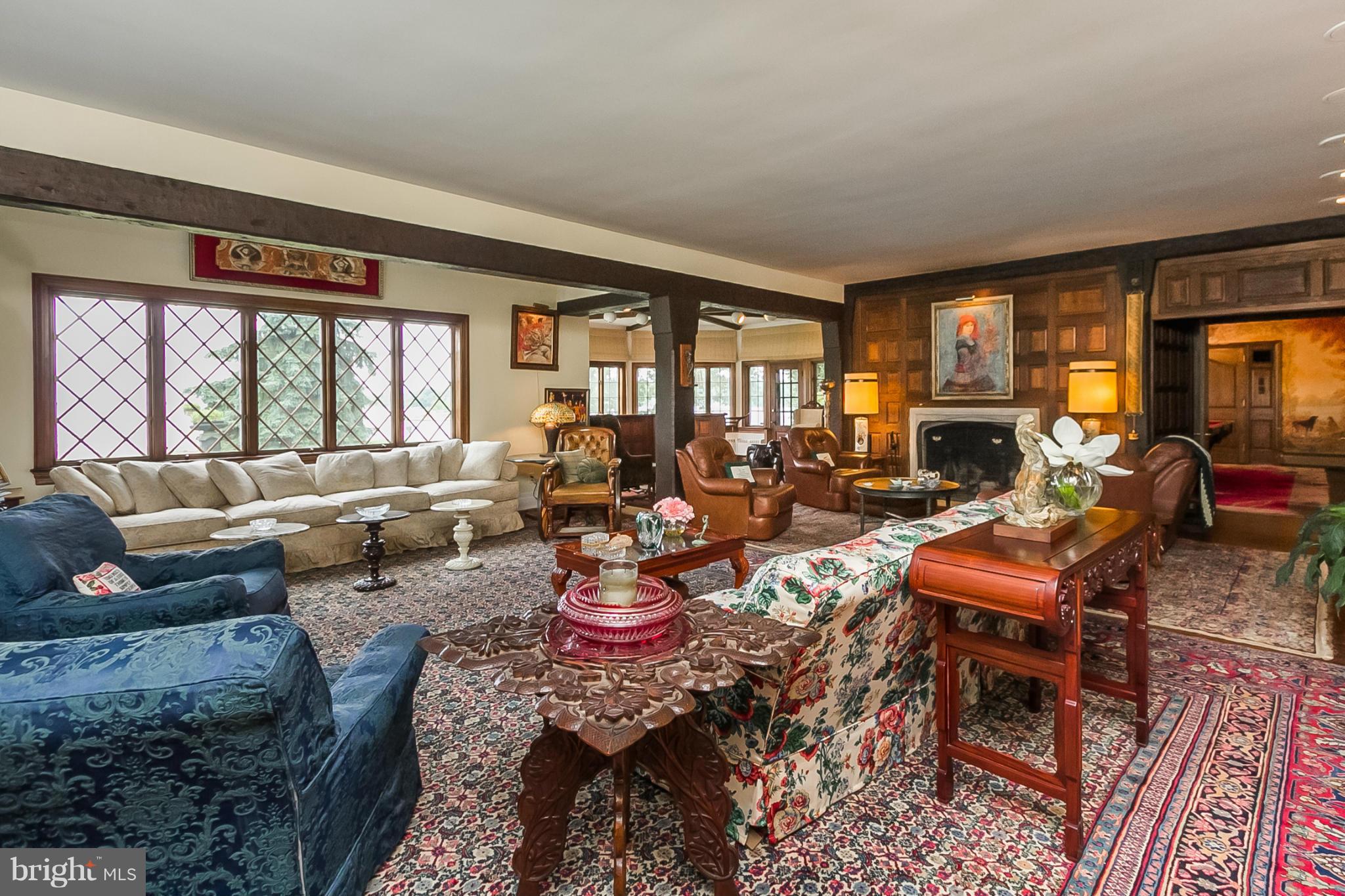 2077 Maidstone Farm Road Annapolis, MD 21409 - Photo 6 of 30 Living Room