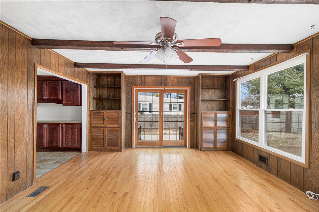 27 Kalmer Road Warwick, RI 02886 - Photo 15 of 31 Gallery Image 15