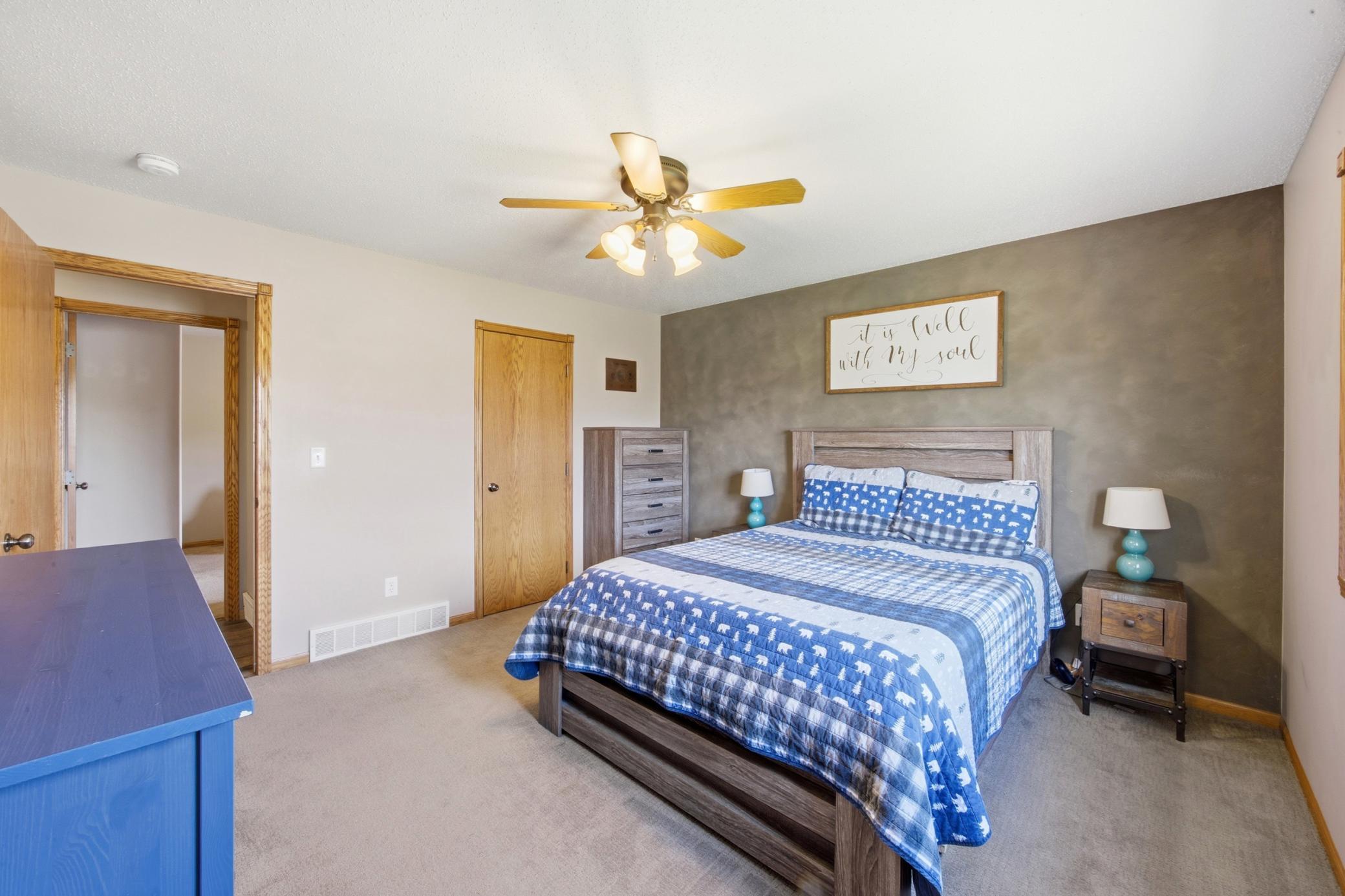 3507 Taylor Street South Fargo, ND 58104 - Photo 19 of 39