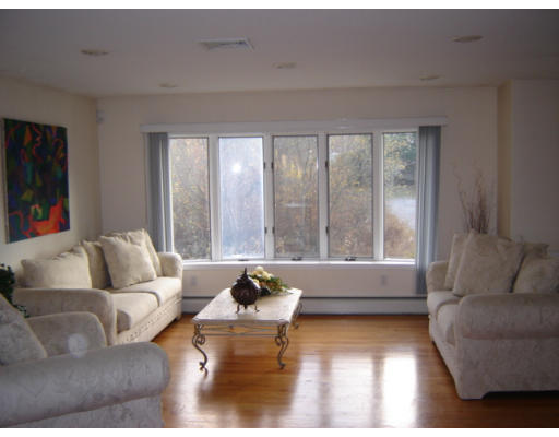 50 Anderson Street Fall River, MA 02721 - Photo 11 of 19 Gallery Image 11