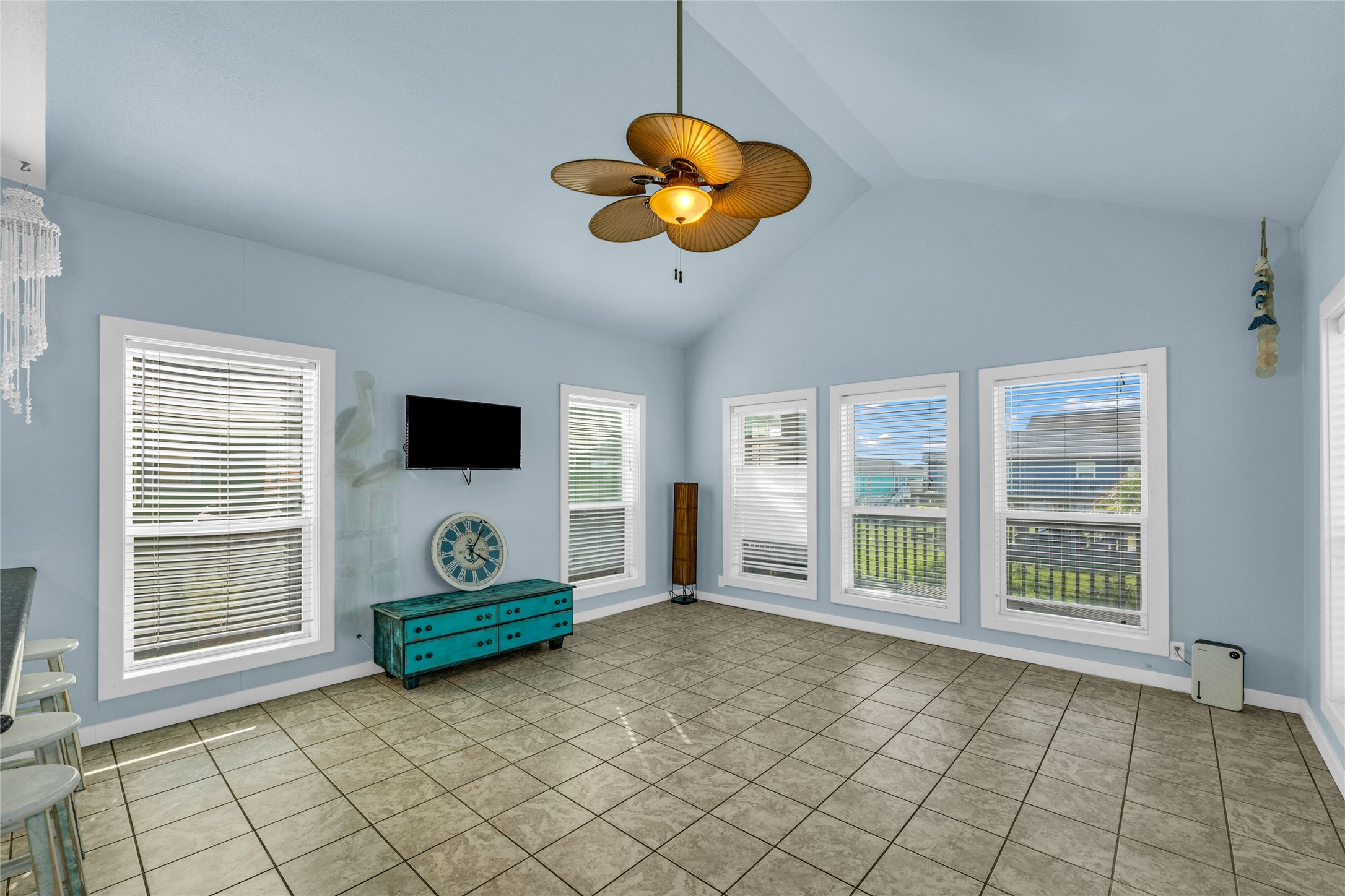 846 South Crystal Beach Road Port Bolivar, TX 77650 - Photo 2 of 25