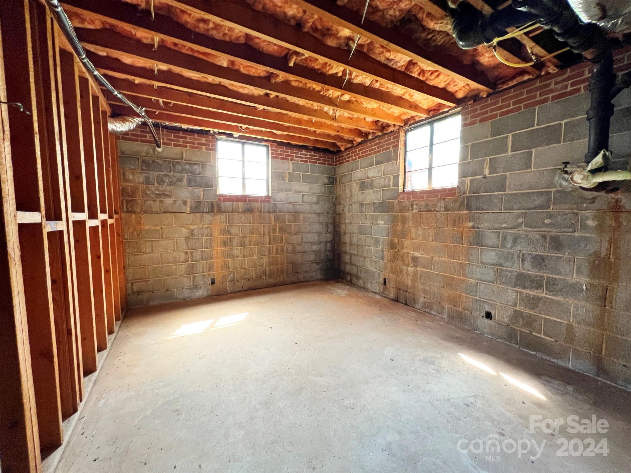 102 Steakhouse Road Morganton, NC 28655 - Photo 38 of 39 a view of an empty room