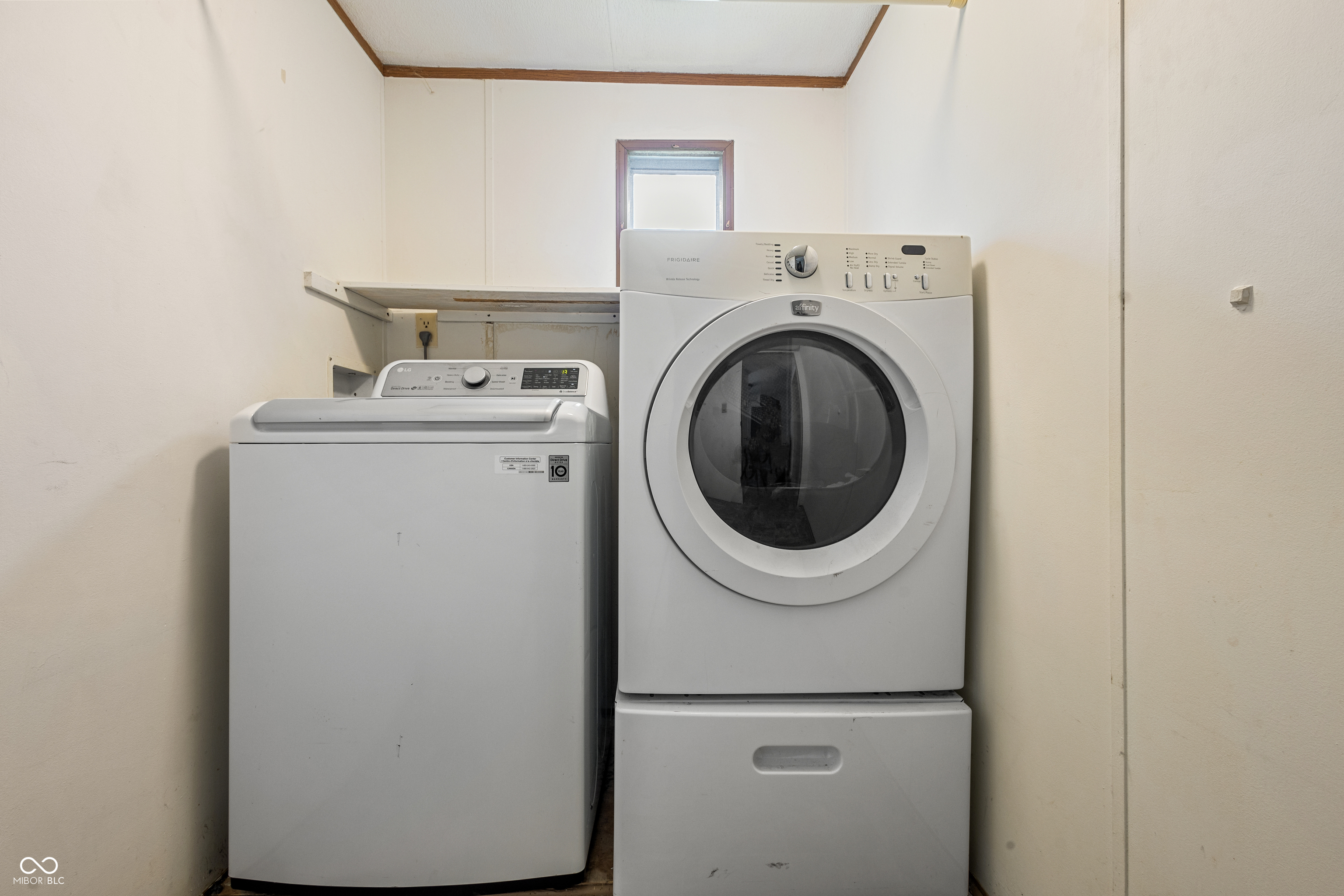 7198 Robertson Road Trafalgar, IN 46181 - Photo 16 of 21