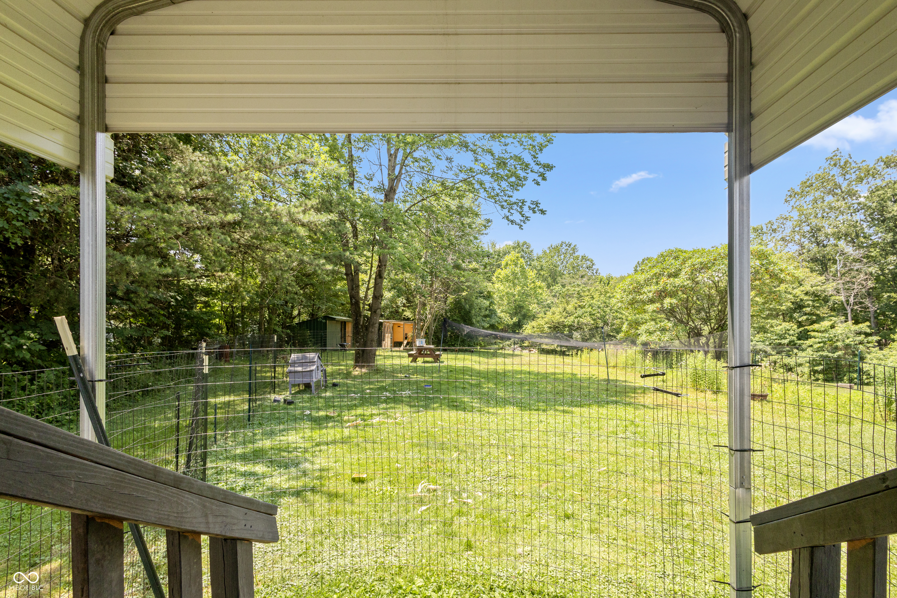 7198 Robertson Road Trafalgar, IN 46181 - Photo 17 of 21