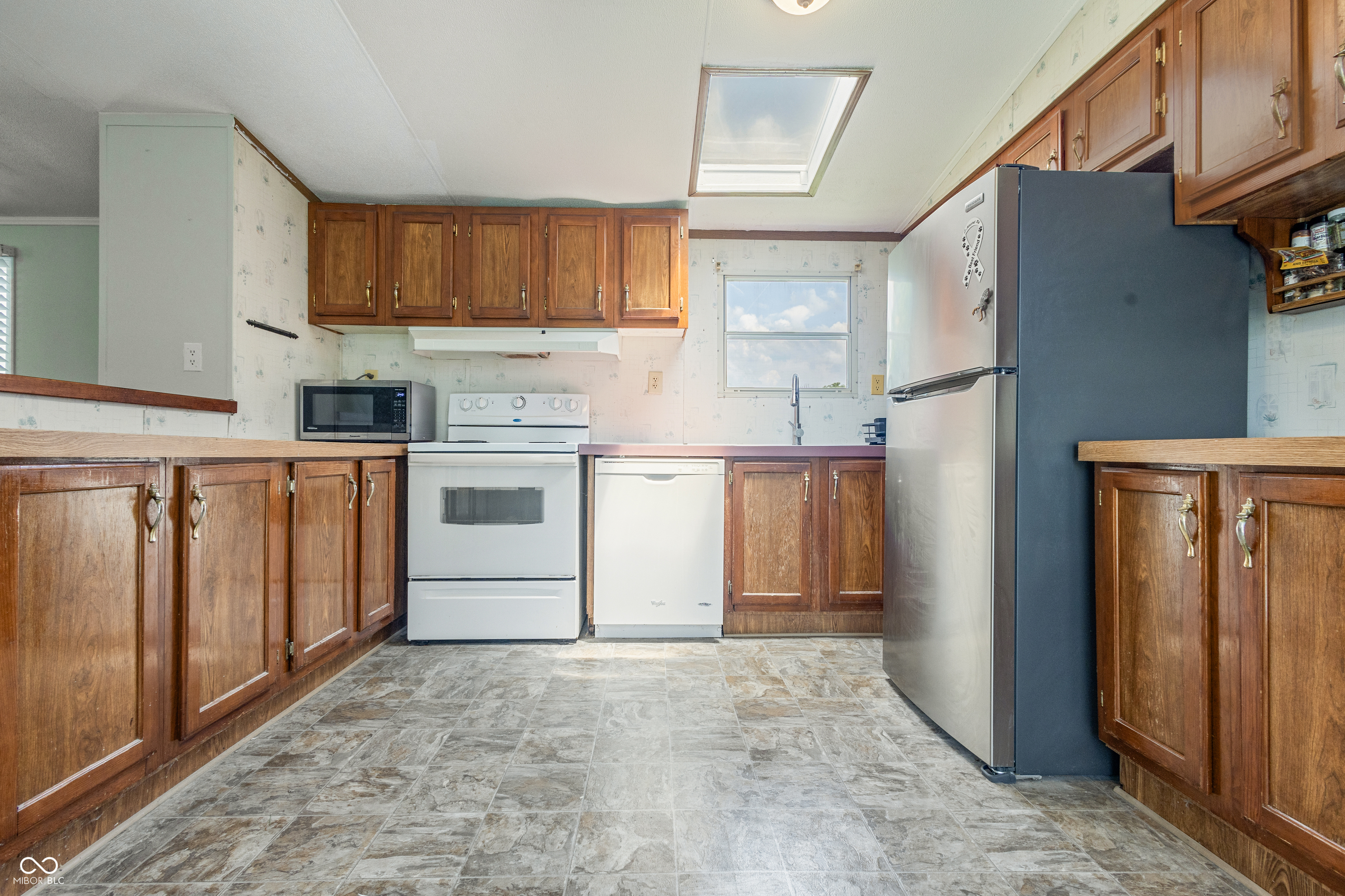 7198 Robertson Road Trafalgar, IN 46181 - Photo 7 of 21