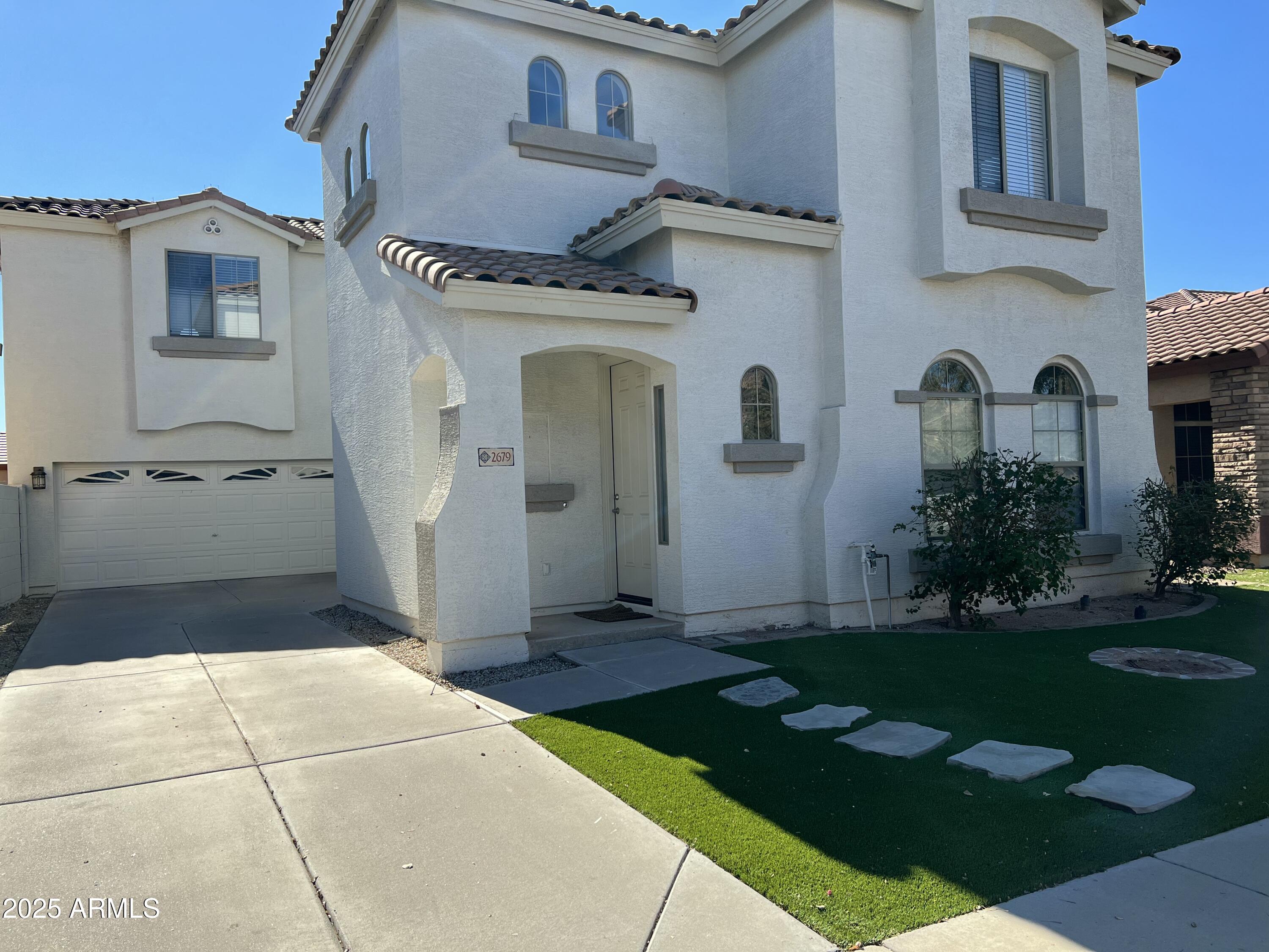 2679 East Chester Drive Chandler, AZ 85286 - Photo 28 of 30 a view of a back yard of the house