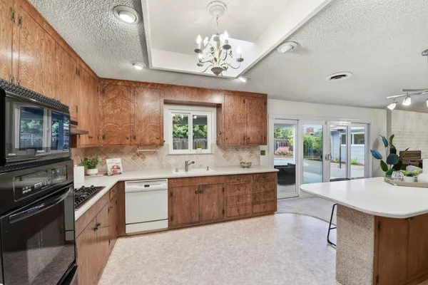 $2,299,000 | 6433 Bose Lane, San Jose, CA 95120