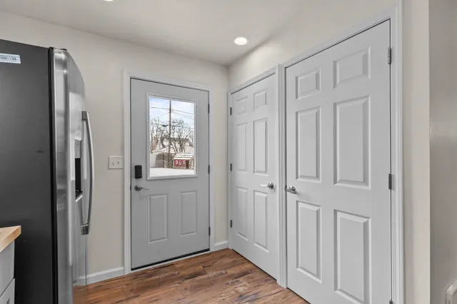 $179,500 | 136 West Cecil Street, Neenah, WI 54956