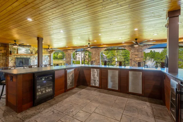 $1,200,000 | 25 Ridgerock Drive, Signal Mountain, TN 37377