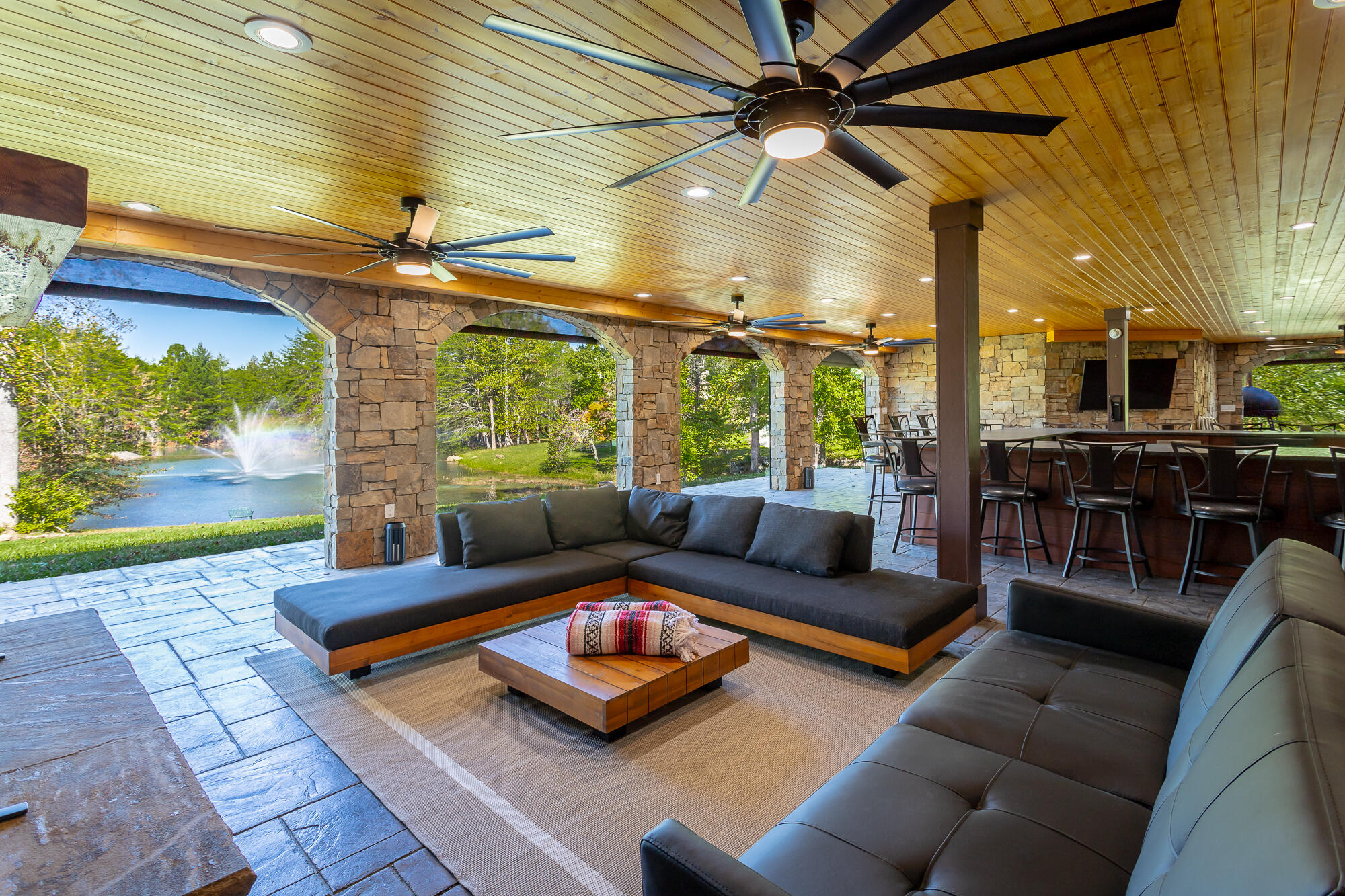 25 Ridgerock Drive Signal Mountain, TN 37377 - Photo 19 of 48 25 Ridge Rock Drive HD-79