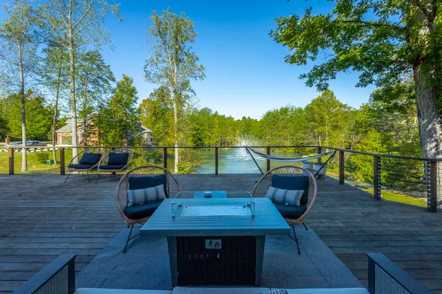 $1,200,000 | 25 Ridgerock Drive, Signal Mountain, TN 37377