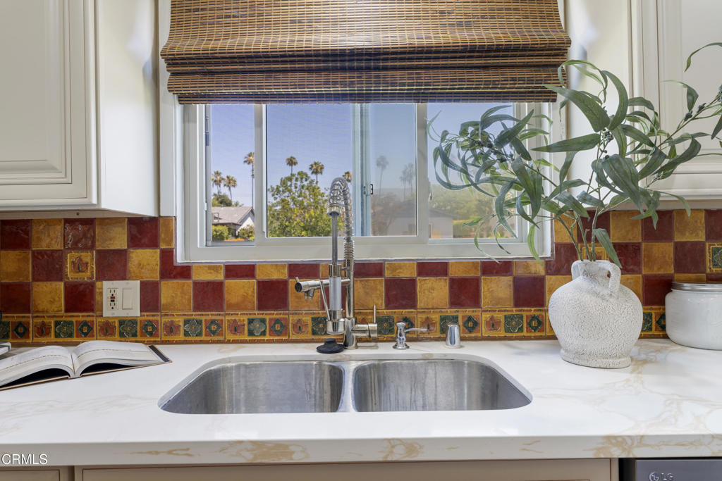 1300 Solita Road Pasadena, CA 91103 - Photo 21 of 58 DSC08338