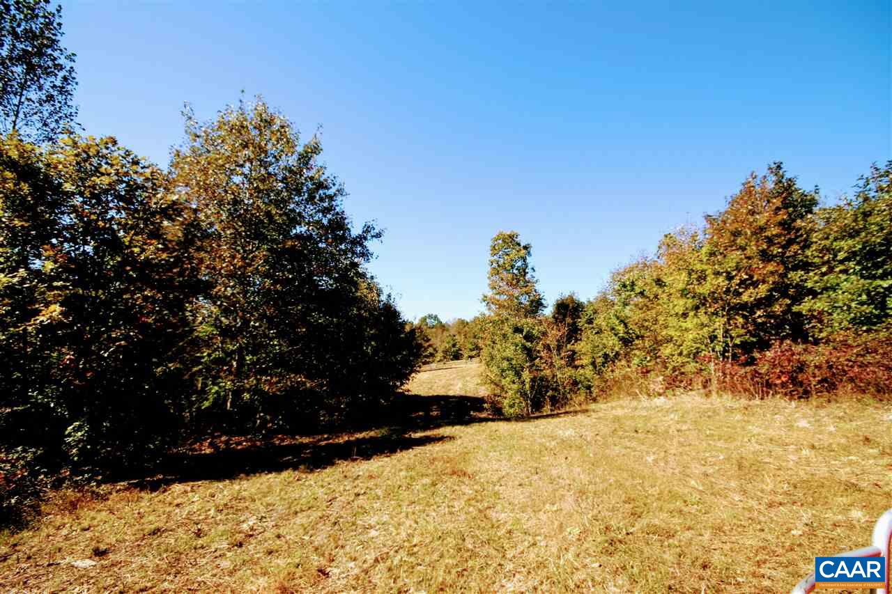 10787 Howardsville Road Howardsville, VA 24562 - Photo 33 of 41 a view of mountain view