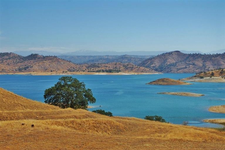 4698 Millerton Road Friant, CA 93626 - Photo 4 of 9 Gallery Image 4