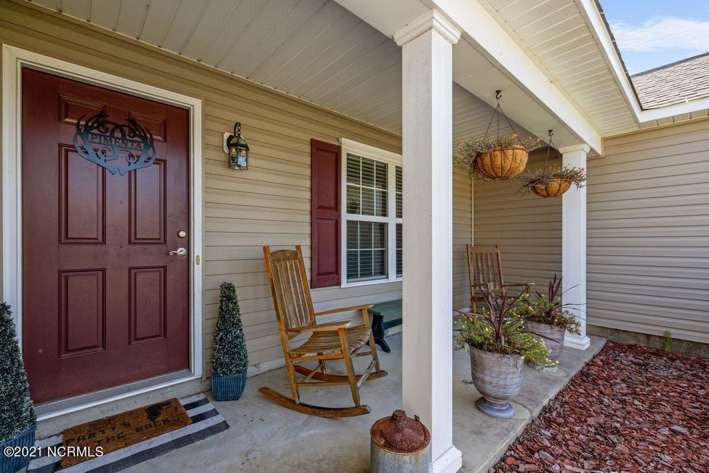 208 Belvedere Drive Holly Ridge, NC 28445 - Photo 3 of 26 1Q3A8869.jpg-SMALL