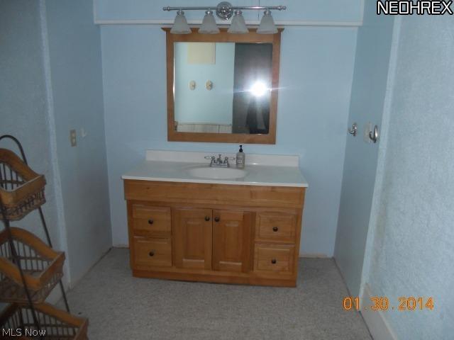 5641 Navarre Road Southwest Canton, OH 44706 - Photo 7 of 7 Gallery Image 7