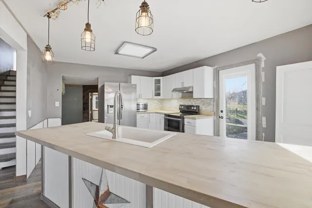 $287,000 | 5391 South Court, Mountain Iron, MN 55768