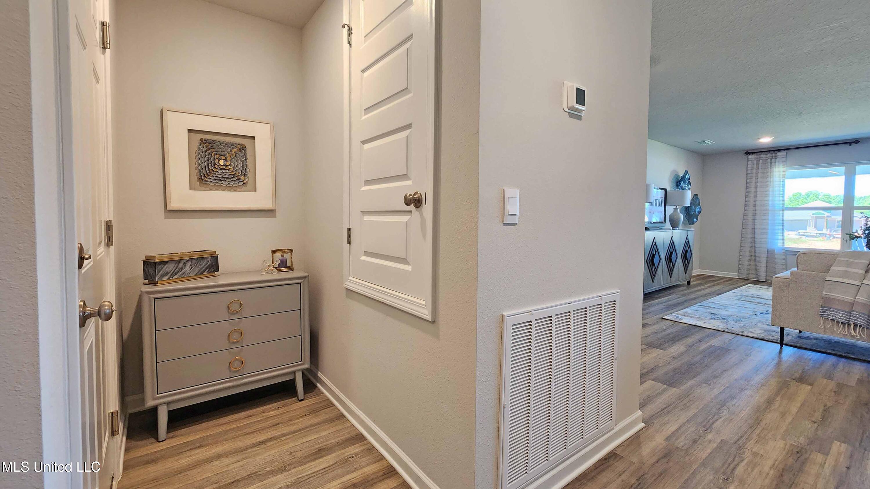 9440 Reserve Boulevard Biloxi, MS 39532 - Photo 12 of 34 013