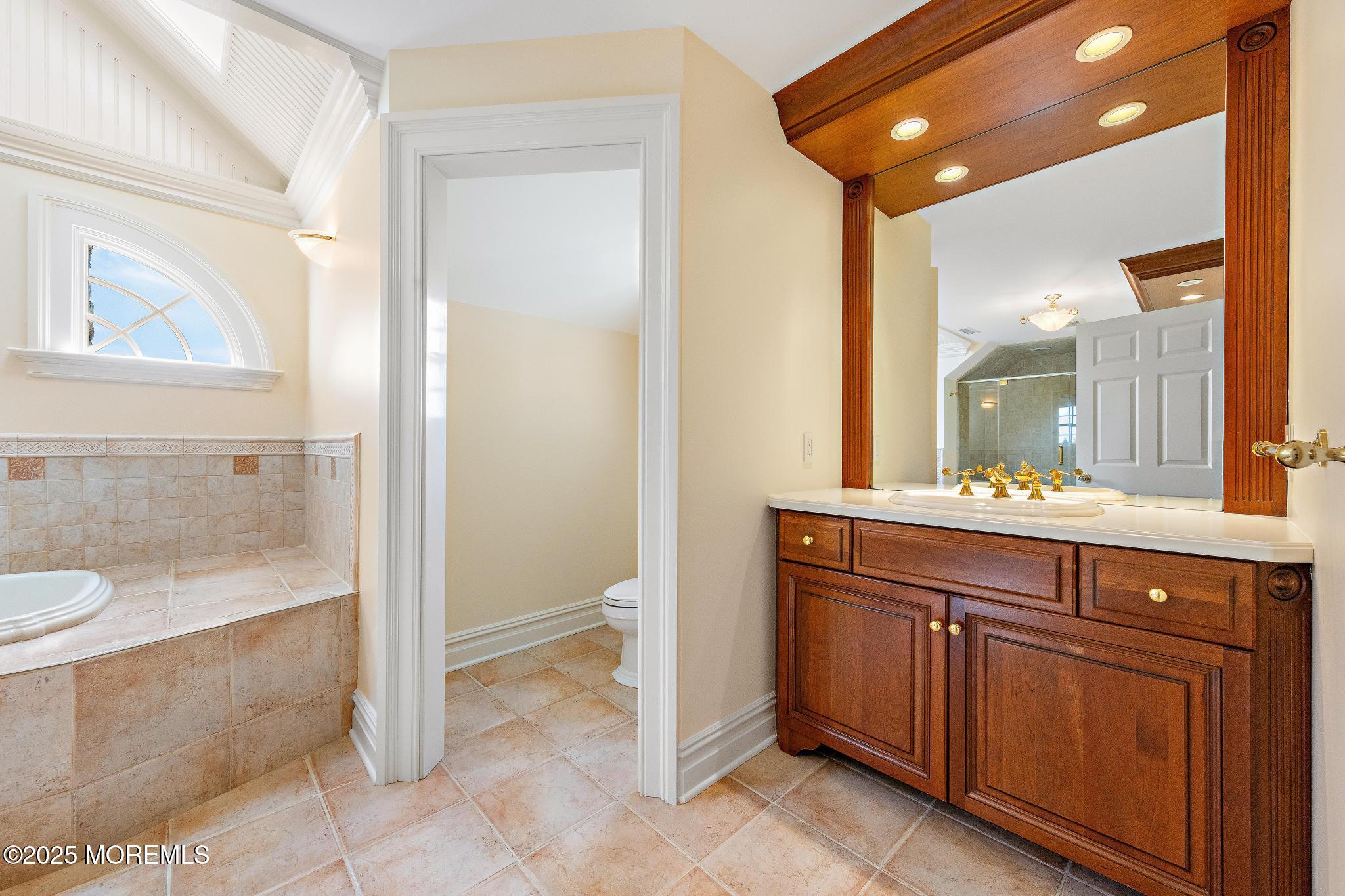 13 Driftwood Lane Colts Neck, NJ 07722 - Photo 33 of 88 13Driftwood-67